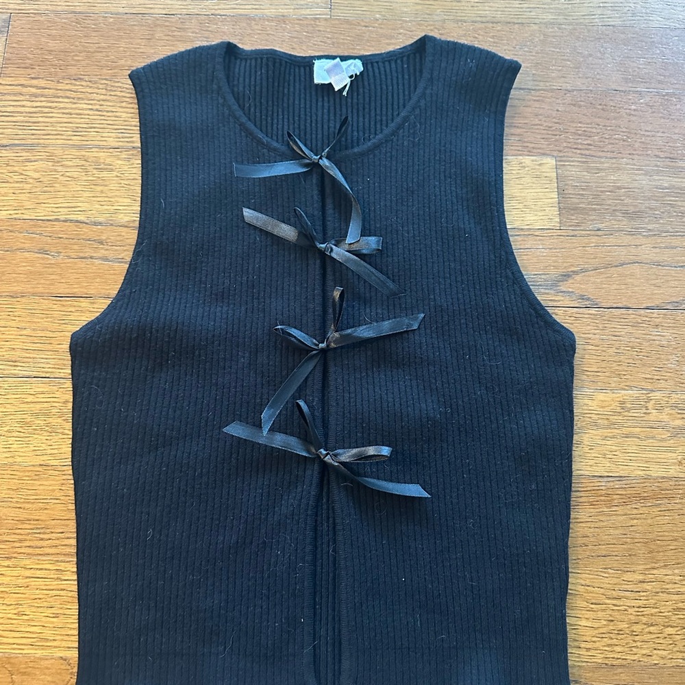 Le Lis Black Tank Top with Bow Accents